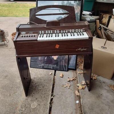 Child's organ and custom stand 40.00