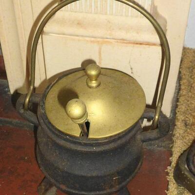 smudge pot