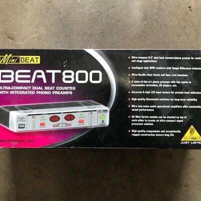 https://www.ebay.com/itm/125438996243	LR5003 Behringer Beat 800		Auction
