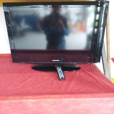 flat screen tv with stand