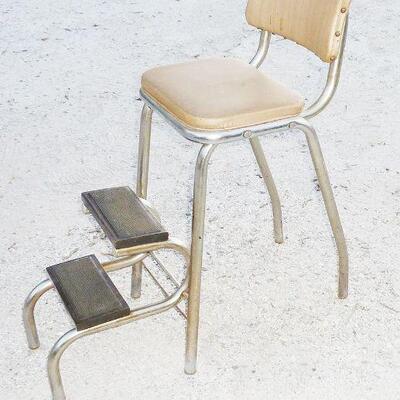 retro step stool