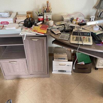 misc office desk stuff