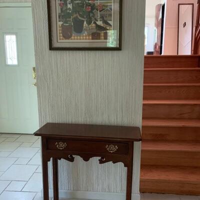 Hall table perfect for a small space
31â€w 11â€d 29â€h