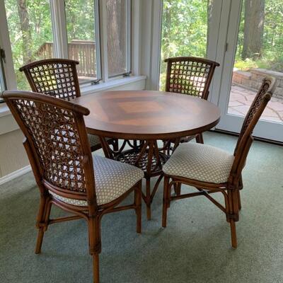 Cute small game table with four chairs
42â€ x 29â€