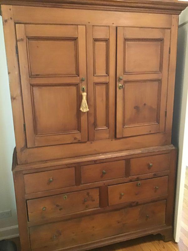 Historical Holland Antiques Sale