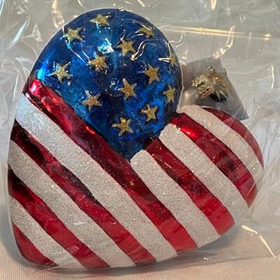Christopher Radko Brave Heart Ornament- NEW. Measures about 5