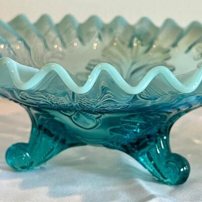 Vintage Opalescent Crimped Footed Candy Bowl in very good condition. A very lovely design! 

Looks to be Jefferson Glassware 