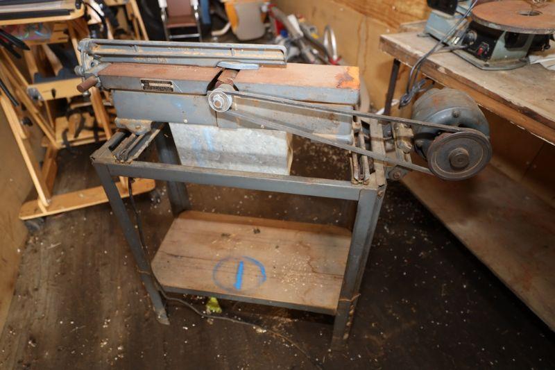 Seymour Public Schools Surplus Auction Ending 8 22 EstateSales