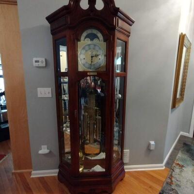 Howard Miller Splendor Grandfather clock