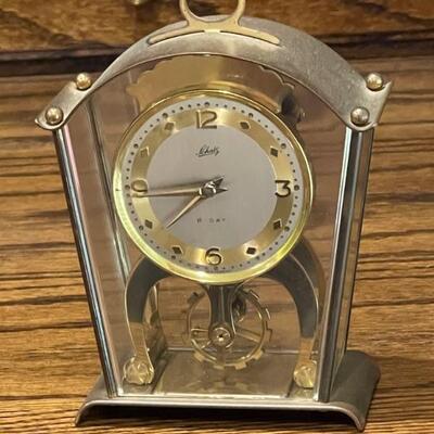 Schatz mantle clock