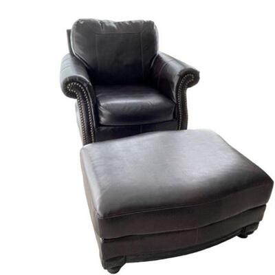 Lot 039a
Bonded Leather Club Style Chair & Ottoman