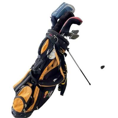 Lot 333
Golf Club Mixed Set & PRO-AM Bag