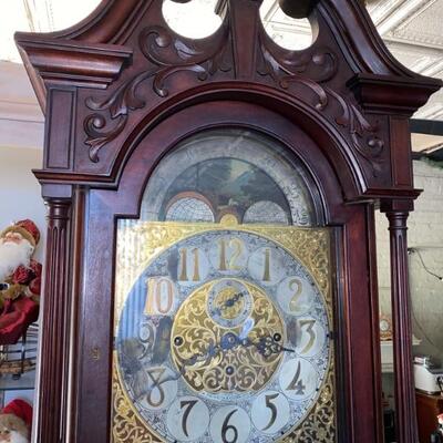 Beautiful antique grandfather case clock