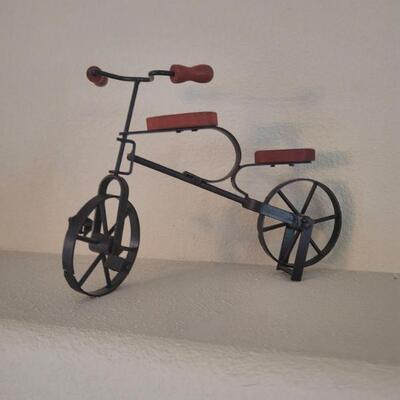 small tricycle decor piece