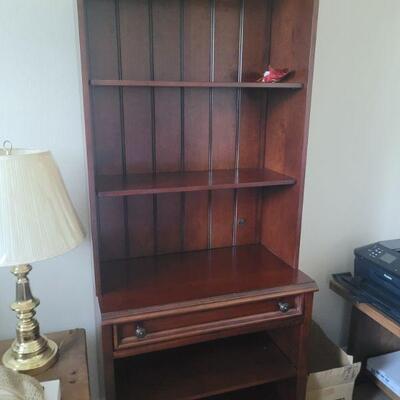 book case that matches the desk