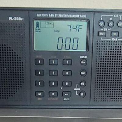 Tecsun PL-398BT radio