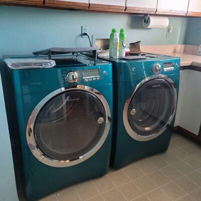 Electrolux Washer & Dryer (Teal, 2nd floor)-Available Pre-Sale