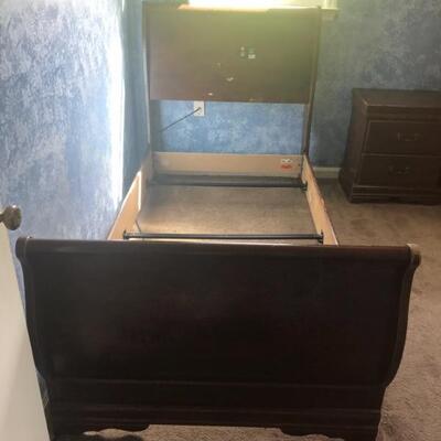 twin sleigh bed frame $35