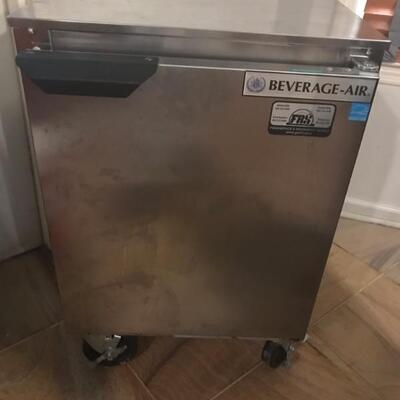 new mini refrigerator $75
20 X 23 X 32