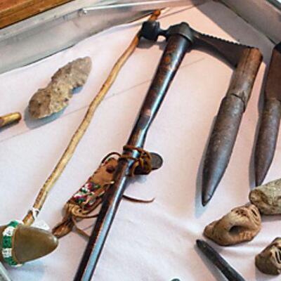 Tomahawk Peace Pipe