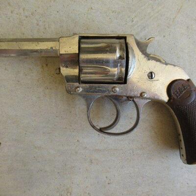 H&A .38 CALIBER DOULBE ACTION No.6 REVOLVER MADE FROM 1896-1899 BY HOPKINS AND ALLEN ARMS COMPANY. BLACK POWDER ERA. HAS A MISSING...