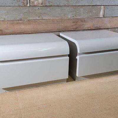 Pair of Postmodern Contemporary Custom Built Lacquered Nightstands - Grey
