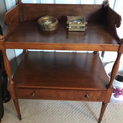 Baker 2 tiered table $120
22 X 15 X 26