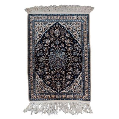 https://www.liveauctioneers.com/item/130746468_vintage-persian-blue-and-cream-wool-oriental-rug-3-9-x-2-9