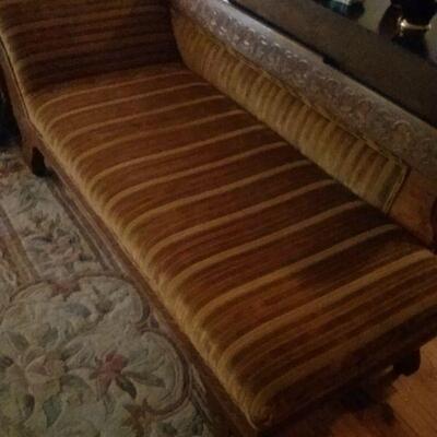 Fainting couch 