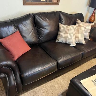 BernHardt Vegan Leather 3 Seater Sofa 93"x42"x38" $95