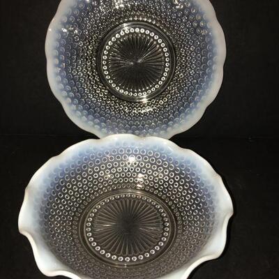 Gorgeous hobnail fluted large  bowl & drip plate 