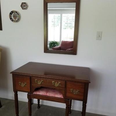 Moser vanity, & stool, mirror