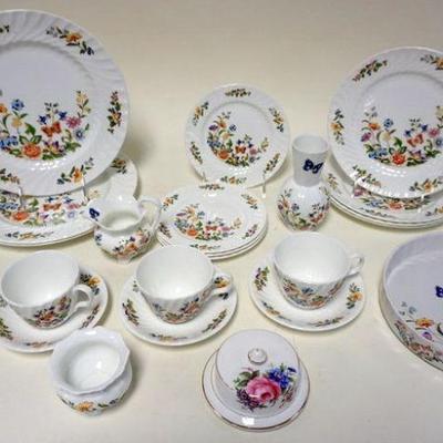 1104	GROUP OF ANSLEY COTTAGE GARDEN CHINA INCLUDING 3 - 10 1/2 IN PLATES, 4 - 8 1/2 IN PLATES AND 4 - 6 1/2 IN PLATES
