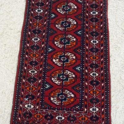 1151	PERSIAN WOOL HAND WOVEN THROW RUG, APPROXIMATELY 3 FT X 4 FT
