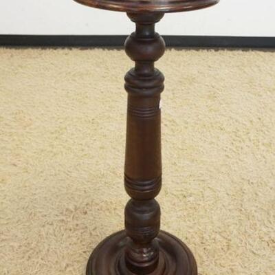 1019	MAHOGANY PEDESTAL W/TURNED CENTER COLUMN, APPROXIMATELY 14 IN X 36 IN HIGH
