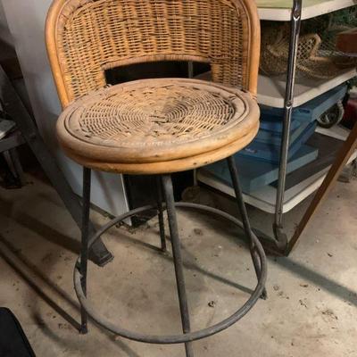 bar high wicker chair
