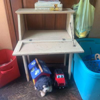 small vintage child desk