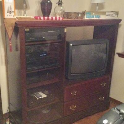 Stereo, stereo cabinet