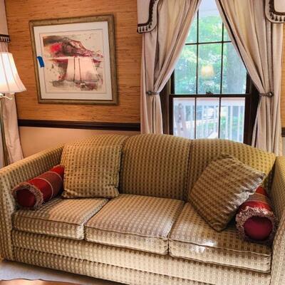 BASSET HIDE A BED SOFA