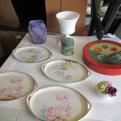VINTAGE BEAUTIFUL CHIKARAMACHI 7 PIECE SERVING TRAY IN ORANGE, MILK GLASS VASE, PURPLE CARVED VASE, ANTIQUE JAPANESE TIN, VINTAGE RADNOR...