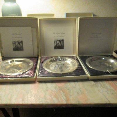 4 AUDUBON SOCIETY STERLING SILVER PLATES BY JAMES FENWICK LANSDOWNE INCLUDING THE CARDINAL, THE GOLDFINCH, THE WOOD DUCK AND THE RUFFED...