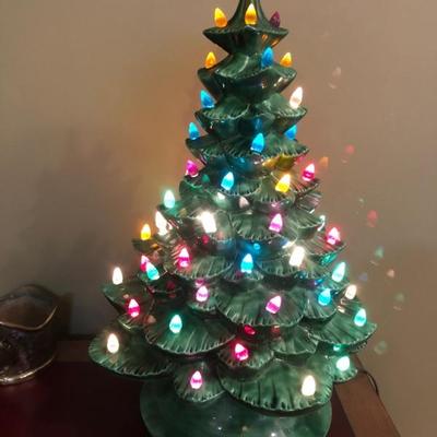 Ceramic Christmas tree with all lights 