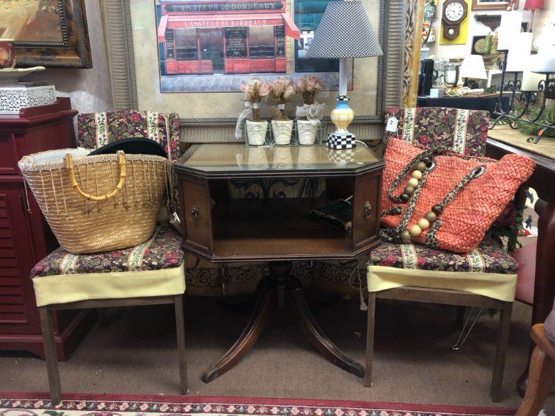 Flippin' Awesome Estate Sale Outlet Open This Weekend!