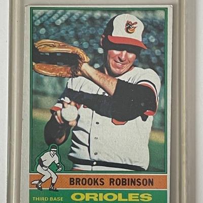 Brooks Robinson baseball cards