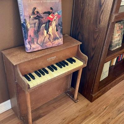1940s Jaymar Childrens Piano