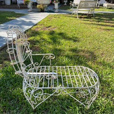 Rod Iron Chaise
