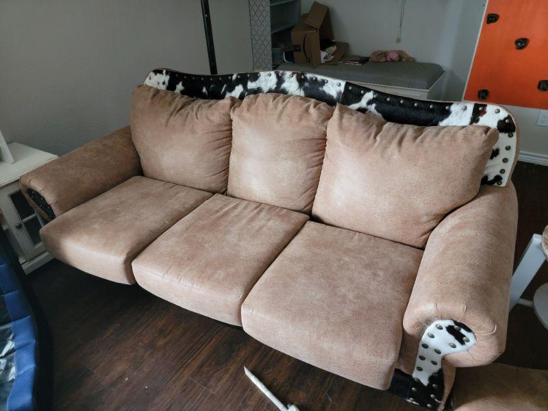 HOORAY FOR HAVERTY'S MODERN FURNITURE & APPLIANCE BONANZA ESTATE SALE BY ALAMO AZTEK ESTATE