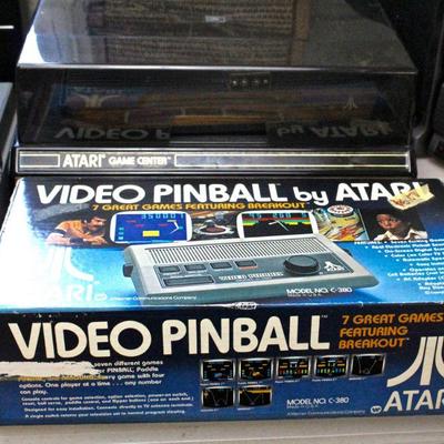 Atari game center, video pinball by Atari