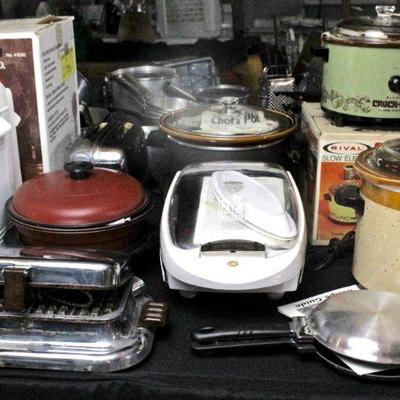 For the Kitchen - stainless steel lidded pots, Mirro cookware just out of the box, enamel roasters, slow cookers, waffle maker, bread...