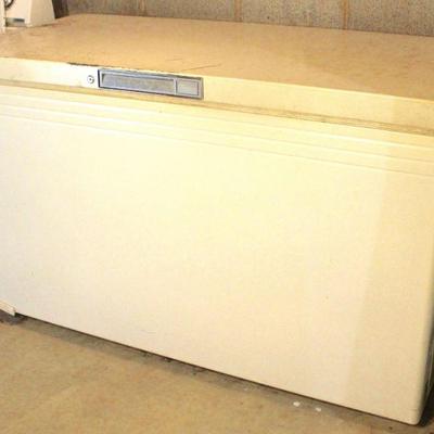 working Whirlpool chest freezer